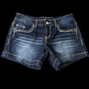 Maurices Jean Shorts Size 1/2
